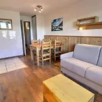 Confortable 2 Pieces, Skis Aux Pieds Et Proche Des Commerces - Fr-1-182a-28 Courchevel