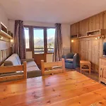 Confortable 2 Pieces, Skis Aux Pieds Et Proche Des Commerces - Fr-1-182a-28 Daire *