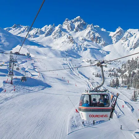 Confortable 2 Pieces, Skis Aux Pieds Et Proche Des Commerces - Fr-1-182a-28 *