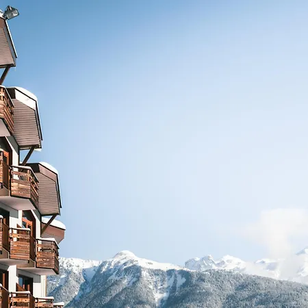 Confortable 2 Pieces, Skis Aux Pieds Et Proche Des Commerces - Fr-1-182a-28 * كورشوفيل
