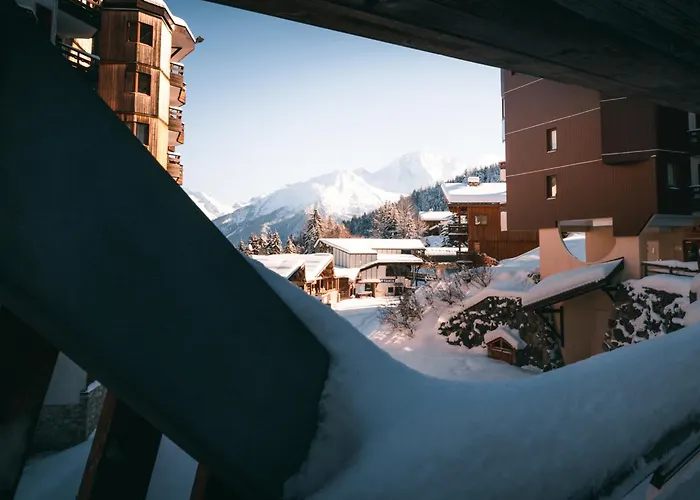 Confortable 2 Pieces, Skis Aux Pieds Et Proche Des Commerces - Fr-1-182a-28 Courchevel